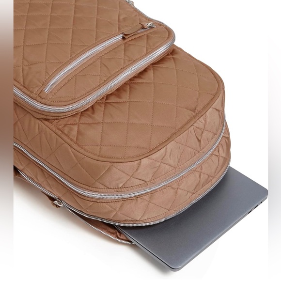 ✨NWT✨ Vera Bradley Meadowlark Tan Backpack - Picture 7 of 9